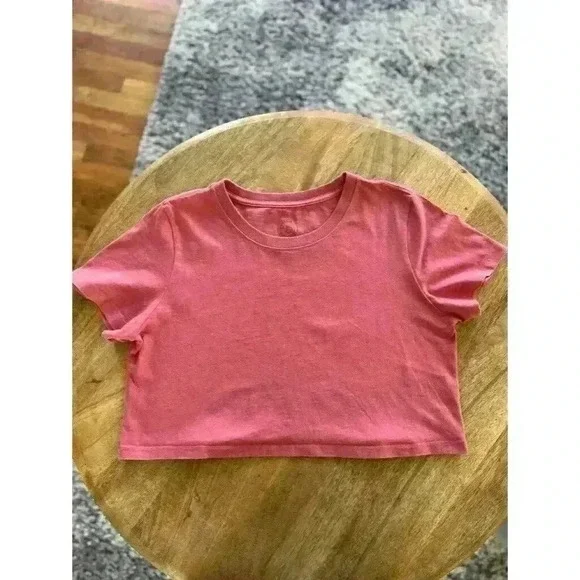 Urban Outfitters UO Best Friend Tee, Size M - Picture 13 of 14